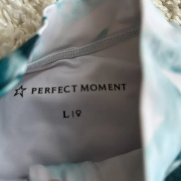 Perfect Moment swimsuit 🩱 with ⭐️ - Picture 3 of 5